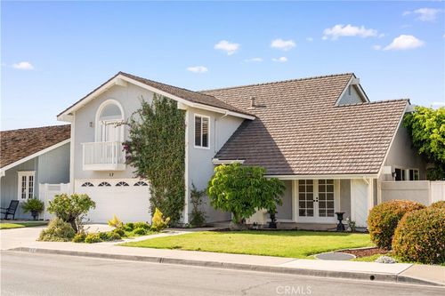 17 Blazing Star, Irvine, CA, 92604-3007 | Card Image