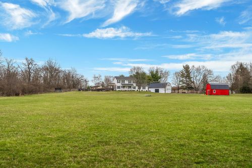 8383 Horseshoe Rd, Ashley, OH, 43003-8725 | Card Image