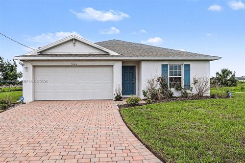 9045 Maywood Cir, Labelle, FL, 33935-5471 | Card Image