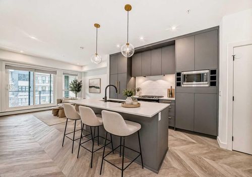 204-4275 Norford Ave Nw, Calgary, AB, T3B6M2 | Card Image