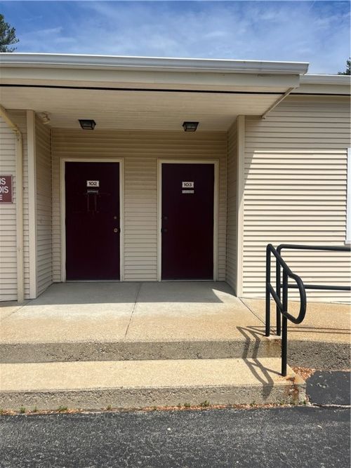 ste-102-103-501 Great Rd, North Smithfield, RI, 02896-6833 | Card Image