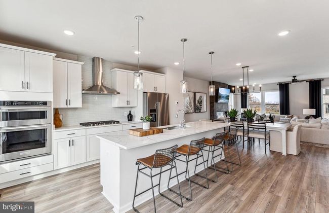 42609 Houdini Rest Ter, Townhouse with 4 bedrooms, 5 bathrooms and null parking in LEESBURG VA | Image 11
