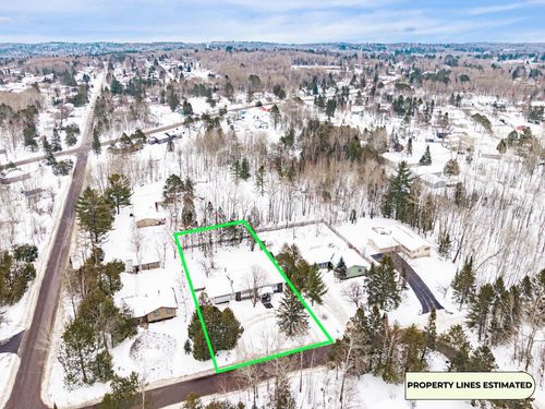 1910 Ponderosa Ave, Duluth, MN, 55811-1927 | Card Image