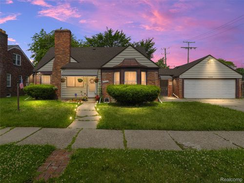 11119 Whitehill St, Detroit, MI, 48224-2467 | Card Image