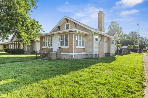 1903 Central Ave, Columbus, IN, 47201-4444 | Card Image