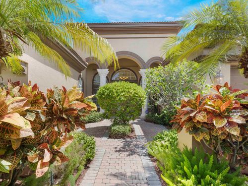 8854 Via Brilliante, Wellington, FL, 33411-6529 | Card Image