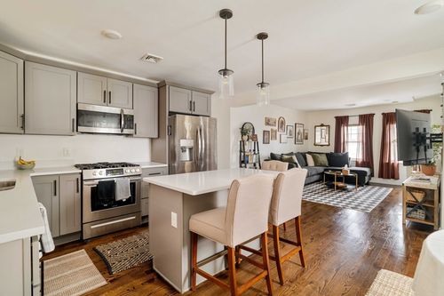 3-3 Conn St, Woburn, MA, 01801-5623 | Card Image