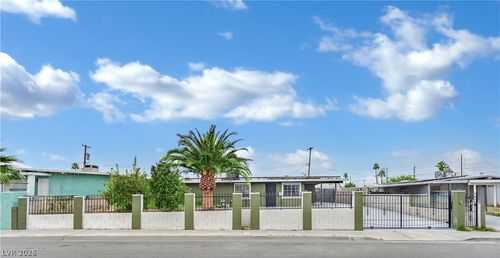 1724 Palora Ave, Las Vegas, NV, 89169-2591 | Card Image