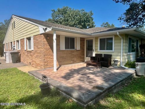 2 D Blue Jay St, Manchester, NJ, 08759-5300 | Card Image