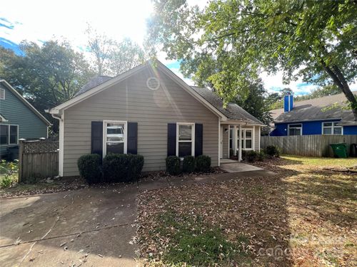 9608 Harness Ln, Matthews, NC, 28105-4403 | Card Image