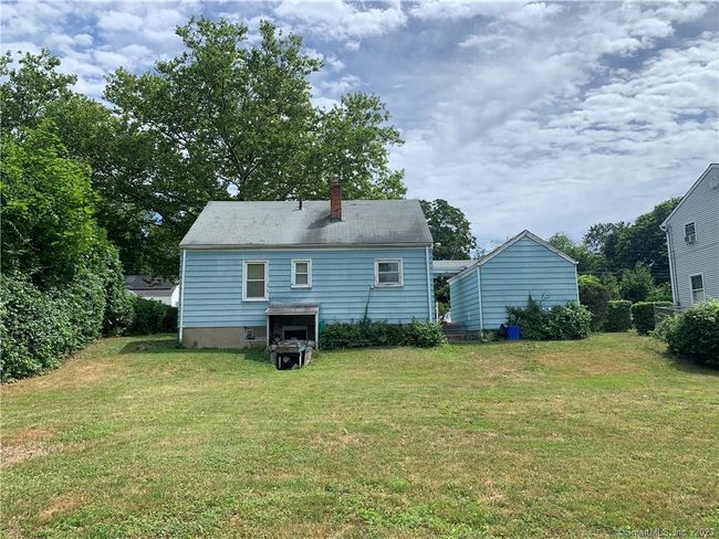 59 Maybrook Rd, House other with 3 bedrooms, 1 bathrooms and null parking in Bridgeport CT | Image 4