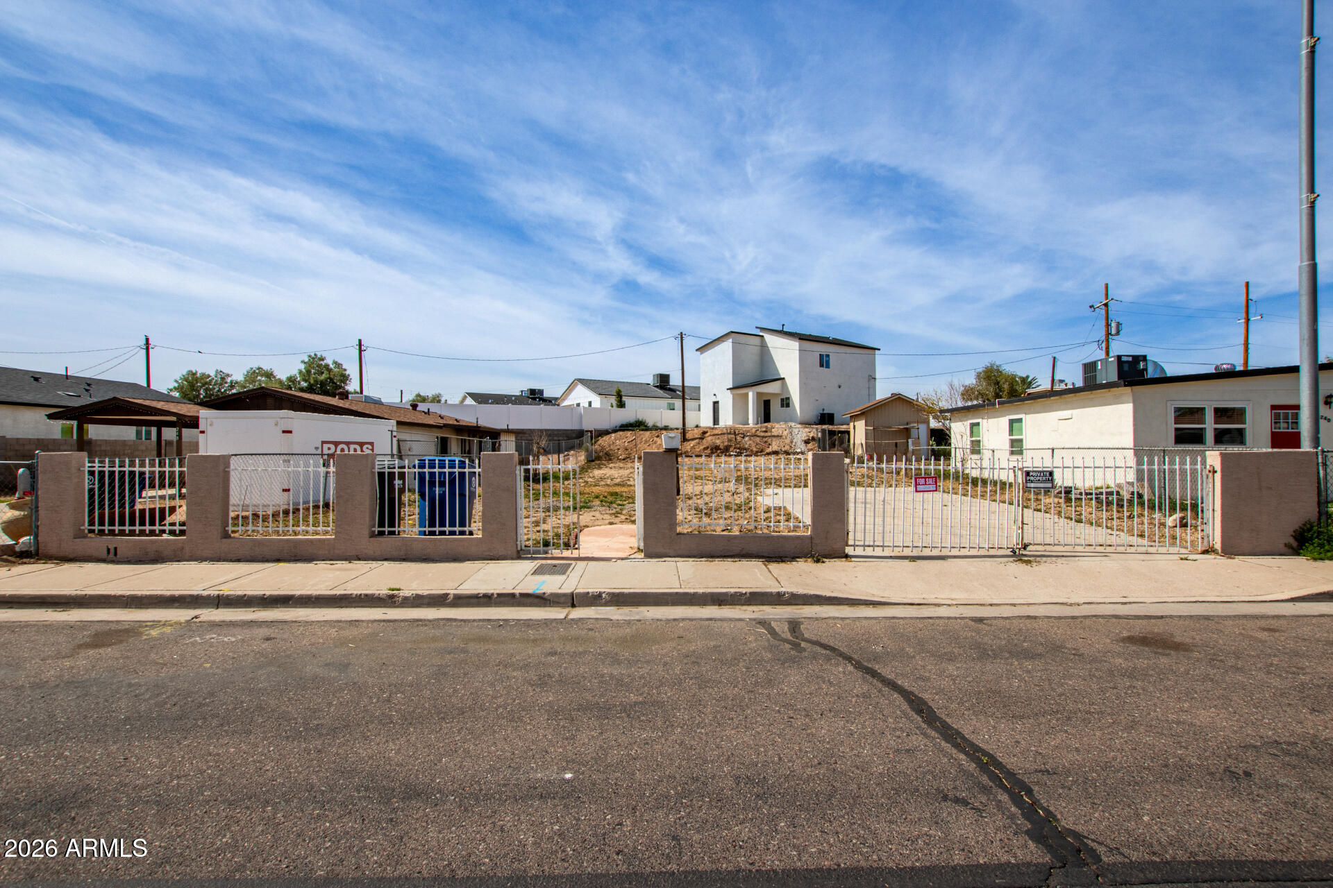 Land in Avondale