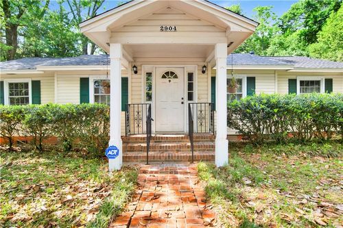 2904 Cottage Hill Rd, Mobile, AL, 36606-4747 | Card Image