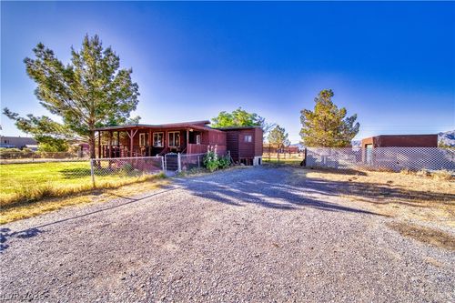 3421 Pueblo Rd, Pahrump, NV, 89048-6020 | Card Image