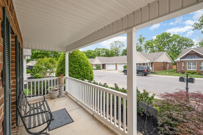 413 Forest Glen Cir, Townhouse with 2 bedrooms, 2 bathrooms and 2 parking in Murfreesboro TN | Image 5