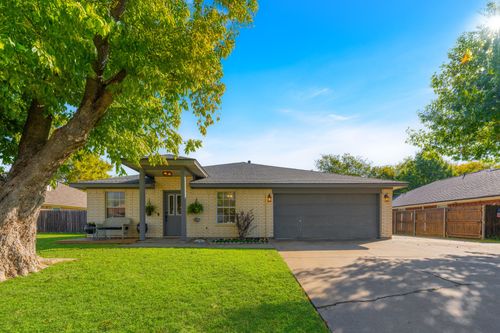 705 Western Trl, Keller, TX, 76248-4917 | Card Image