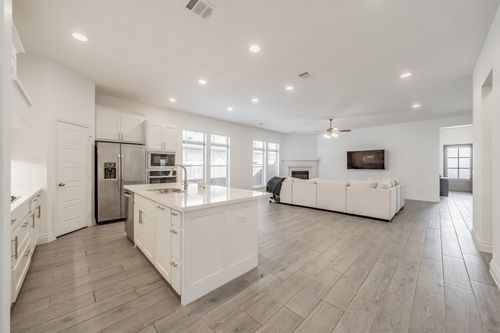 795 Knoxbridge Rd, Forney, TX, 75126-3856 | Card Image