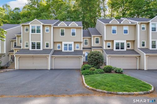 139-139 Governor Trumbull Way, Trumbull, CT, 06611-5605 | Card Image