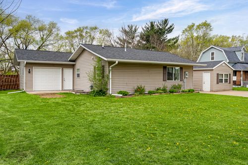 150 Gebhardt Rd, Black River Falls, WI, 54615-9111 | Card Image