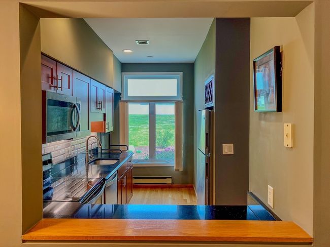 8 - 8 Kendalls Ml, Condo with 2 bedrooms, 2 bathrooms and 1 parking in Woburn MA | Image 9