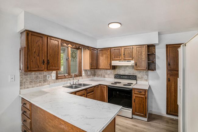2920 Dunlap St, House other with 3 bedrooms, 1 bathrooms and null parking in Lansing MI | Image 6