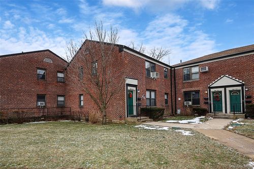 2-196 73rd Ave, New York, NY, 11365 | Card Image