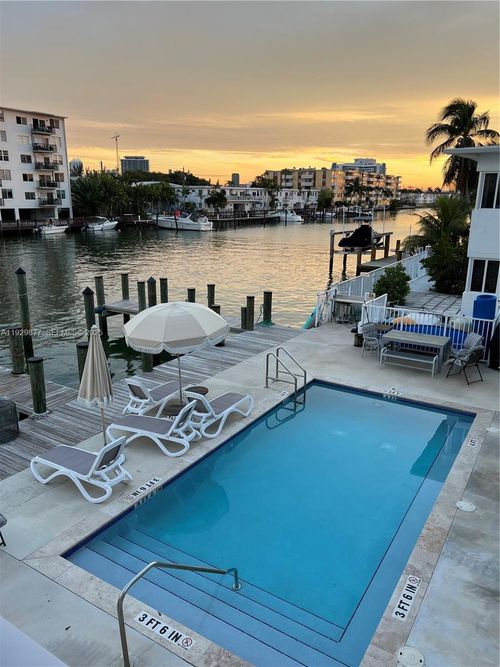 13-8035 Crespi Blvd, Miami Beach, FL, 33141-1580 | Card Image