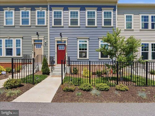 26052 Ridge Rd, DAMASCUS, MD, 20872-1849 | Card Image