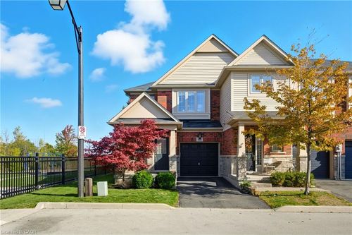 85-541 Winston Rd, Grimsby, ON, L3M0C5 | Card Image