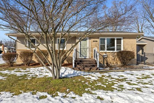 3751 Lawn St, Walker, MI, 49534-4576 | Card Image