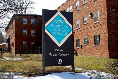 apt-202-2642 Birney Pl Se, WASHINGTON, DC, 20020-5902 | Card Image