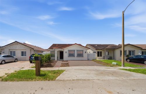 7330 W 30th Ave, Hialeah, FL, 33018-5209 | Card Image