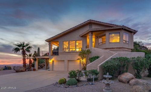 9233 E Omega St, Mesa, AZ, 85207-1551 | Card Image