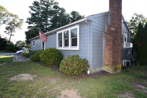 89 West St, Pembroke, MA, 02359-3441 | Card Image