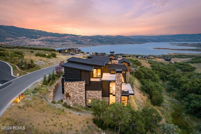 1319 W Skyridge Dr, Home with 7 bedrooms, 9 bathrooms and null parking in Mayflower Mnt UT | Image 80