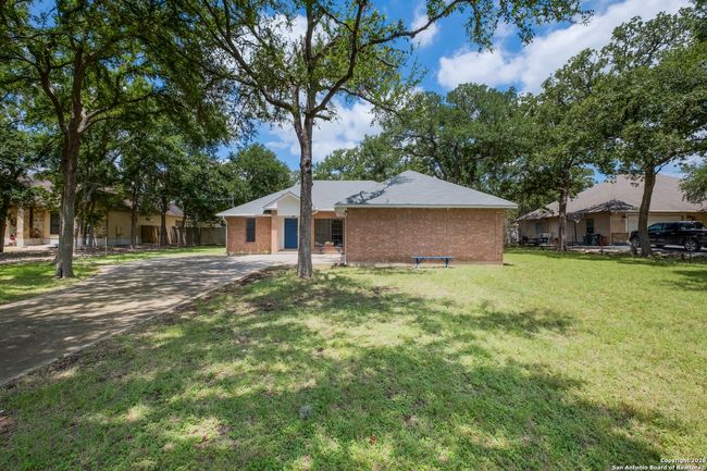 1390 Misty Ln, House other with 3 bedrooms, 2 bathrooms and null parking in Spring Branch TX | Image 4