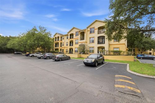 312-5612 Pinnacle Heights Cir, TAMPA, FL, 33624-4029 | Card Image