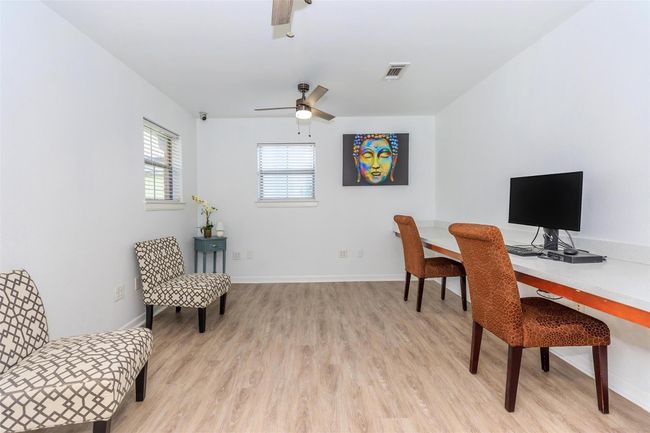 Model Unit | Image 13