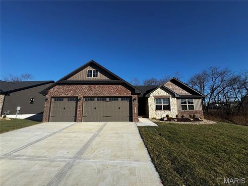 1826 Robin Mills Ct, Maryville, IL, 62062-5816 | Card Image