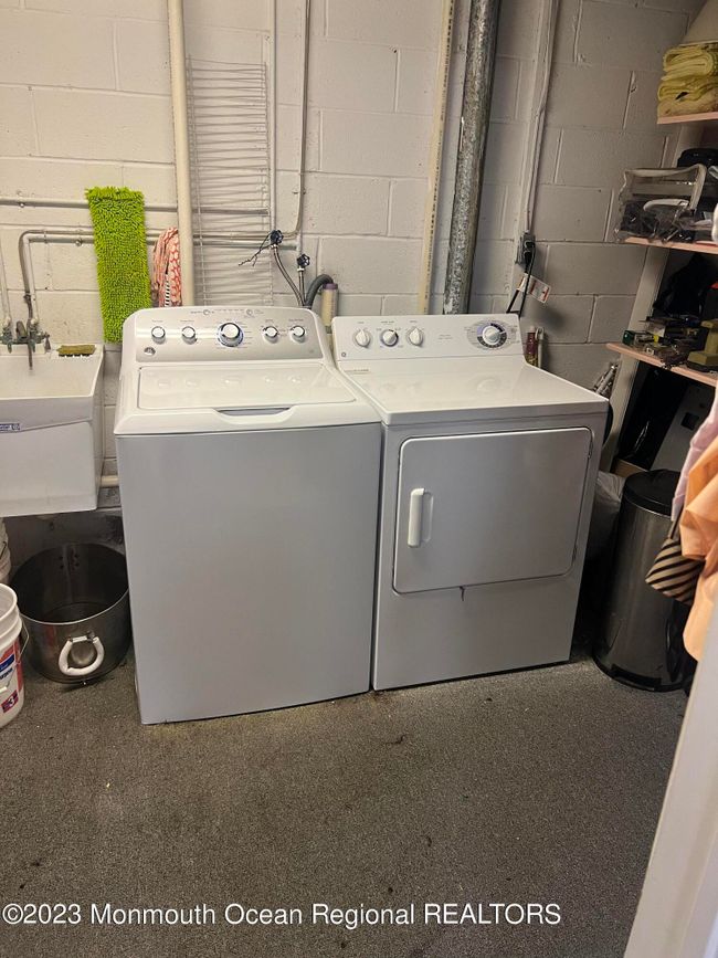 21 Bayowski Road, For Sale in West Orange Zoocasa