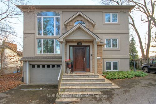 754 Riverside Dr, London, ON, N6H2S4 | Card Image