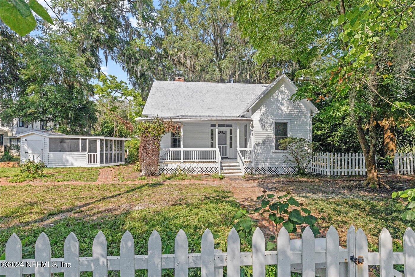 2145 Wharf Street, For Sale in Middleburg Zoocasa