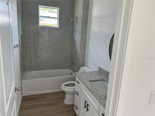 Second Bathroom | Image 27