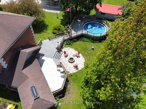 99 Maitland St, Harriston, ON, N0G1Z0 | Card Image