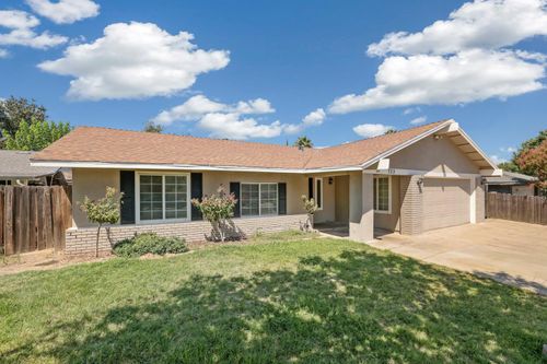 733 Larmuseau Lane, Modesto, CA, 95351 | Card Image