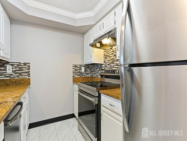 1010 Aspen Dr, Townhouse with 2 bedrooms, 2 bathrooms and null parking in Plainsboro NJ | Image 11