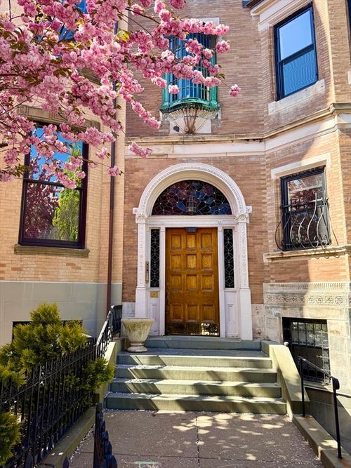 ph4-414 Beacon St, Boston, MA, 02115-1115 | Card Image
