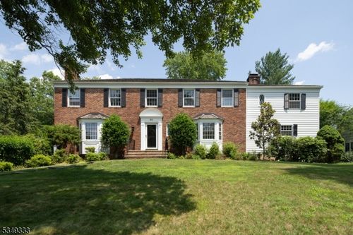 40 Thornley Dr, Chatham Twp, NJ, 07928-1314 | Card Image