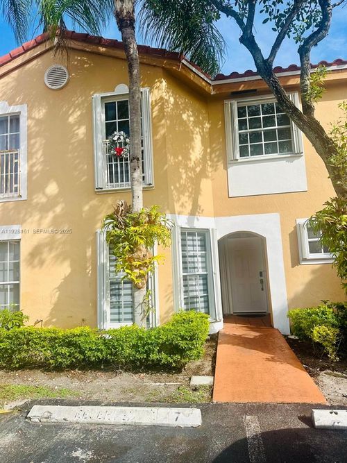 apt-7-14345 Sw 57th Ln, Miami, FL, 33183-1060 | Card Image