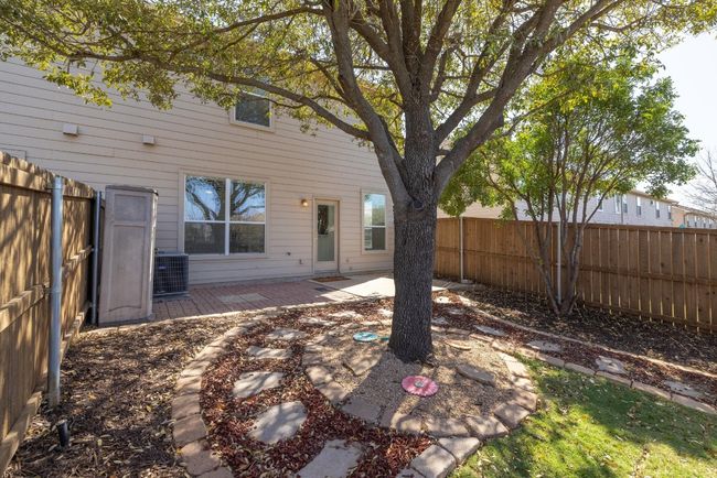 Beautifully Landscaped | Image 29